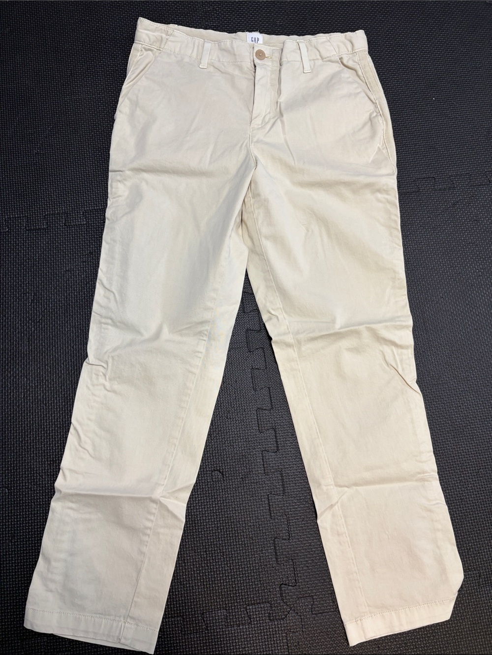 GAP Women’s Light Cream Chino Pants